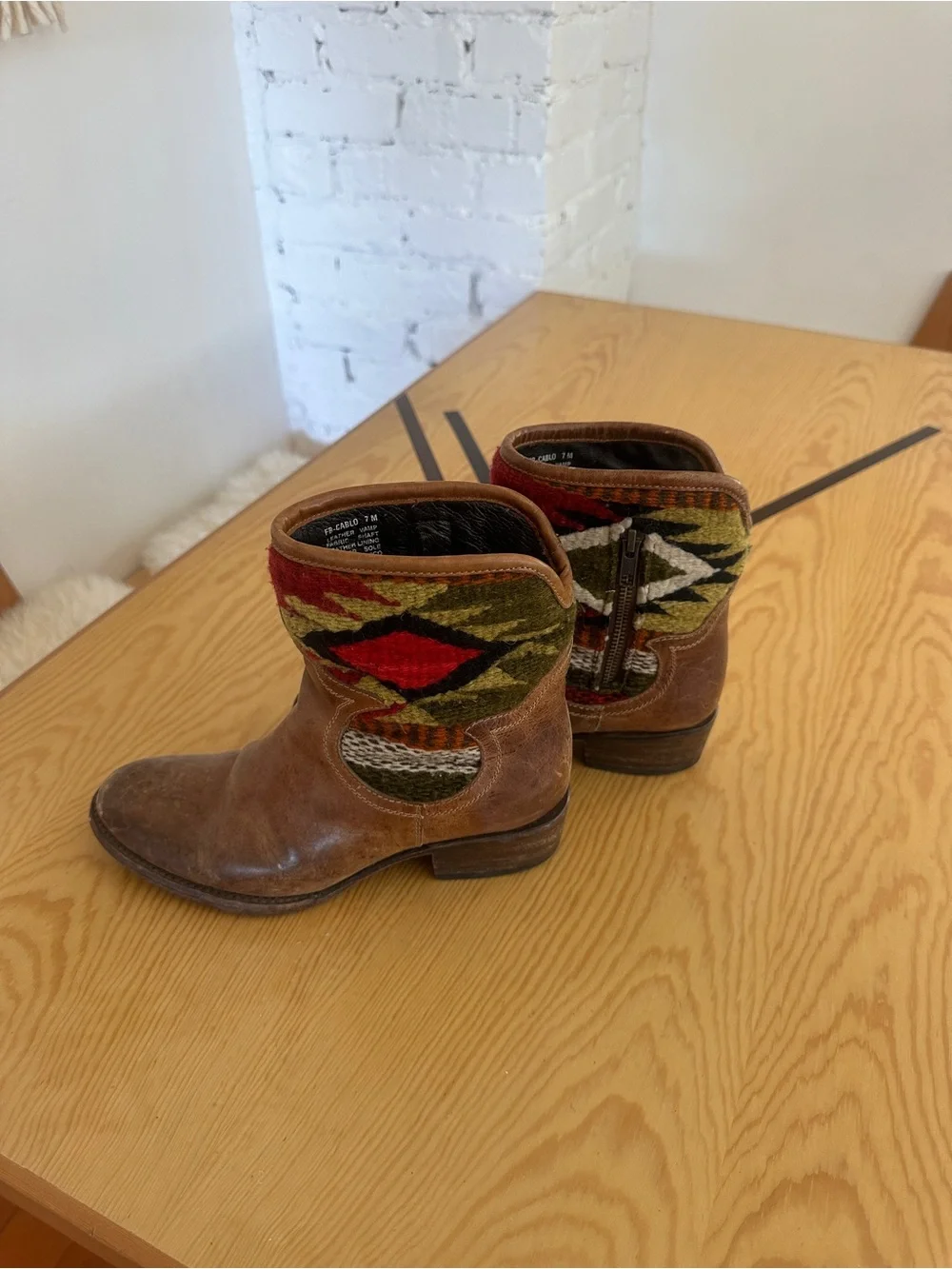Freebird Cablo 7 Women's Brown Leather Ankle Boots w/ Multicolor Aztec Knit Cuff - Picture 6 of 7